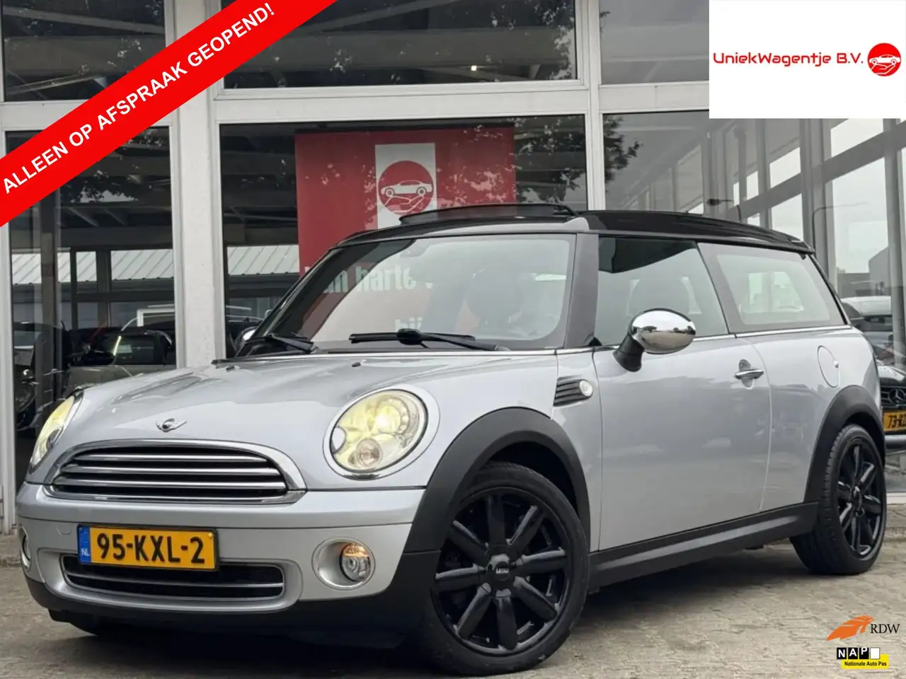 MINI Cooper Clubman