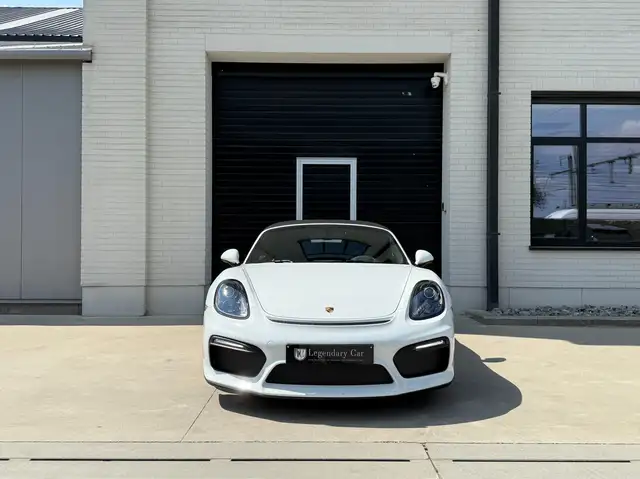 Porsche Boxster view 4