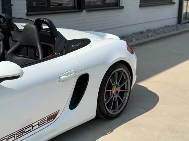 Porsche Boxster view 10