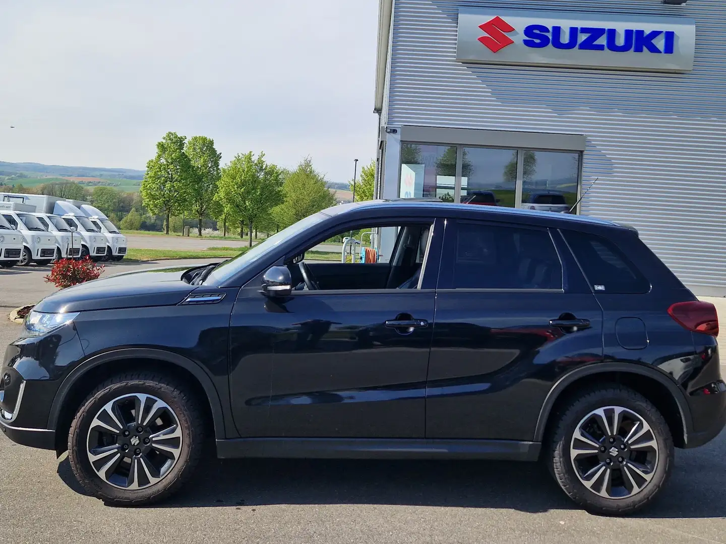 Suzuki Vitara 1.4 Boosterjet Hybrid Comfort+ Garantie Noir - 2
