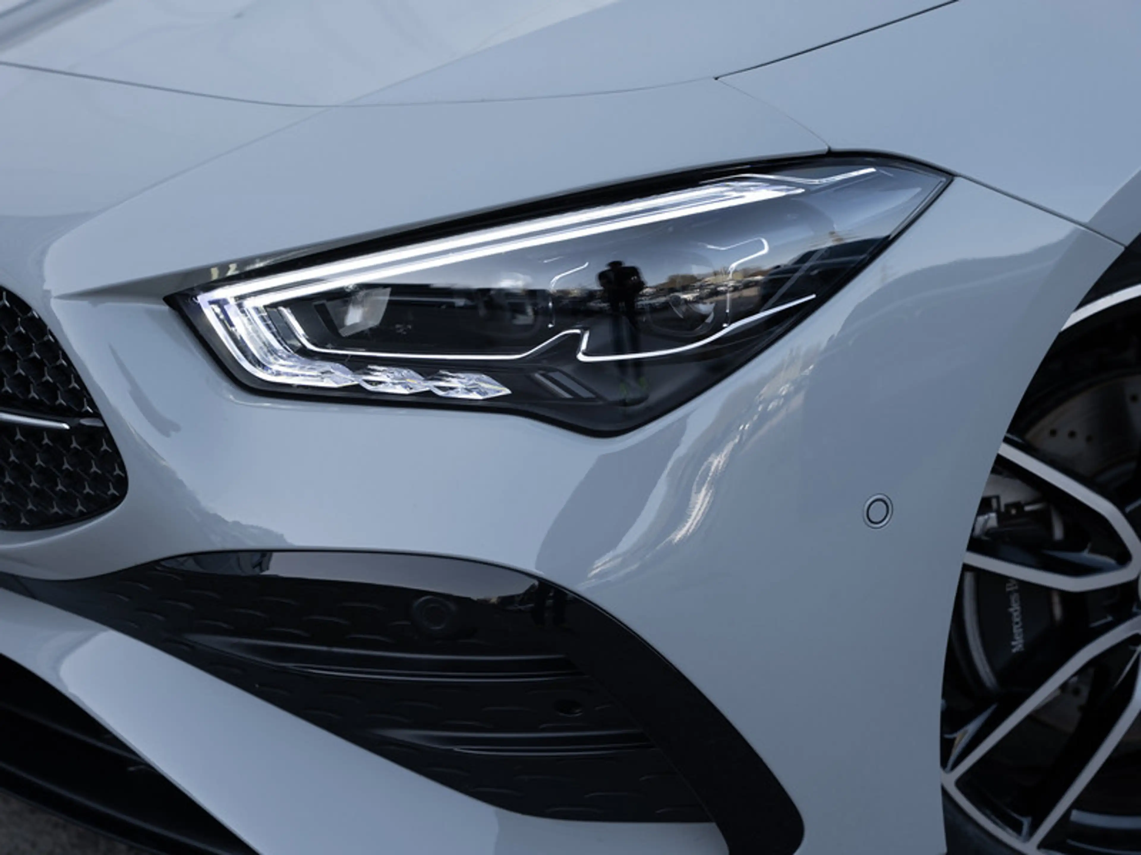 Mercedes-Benz CLA 220 d Coupé AMG-Sport/MLB/360/Pano/Night/19" — photo 23