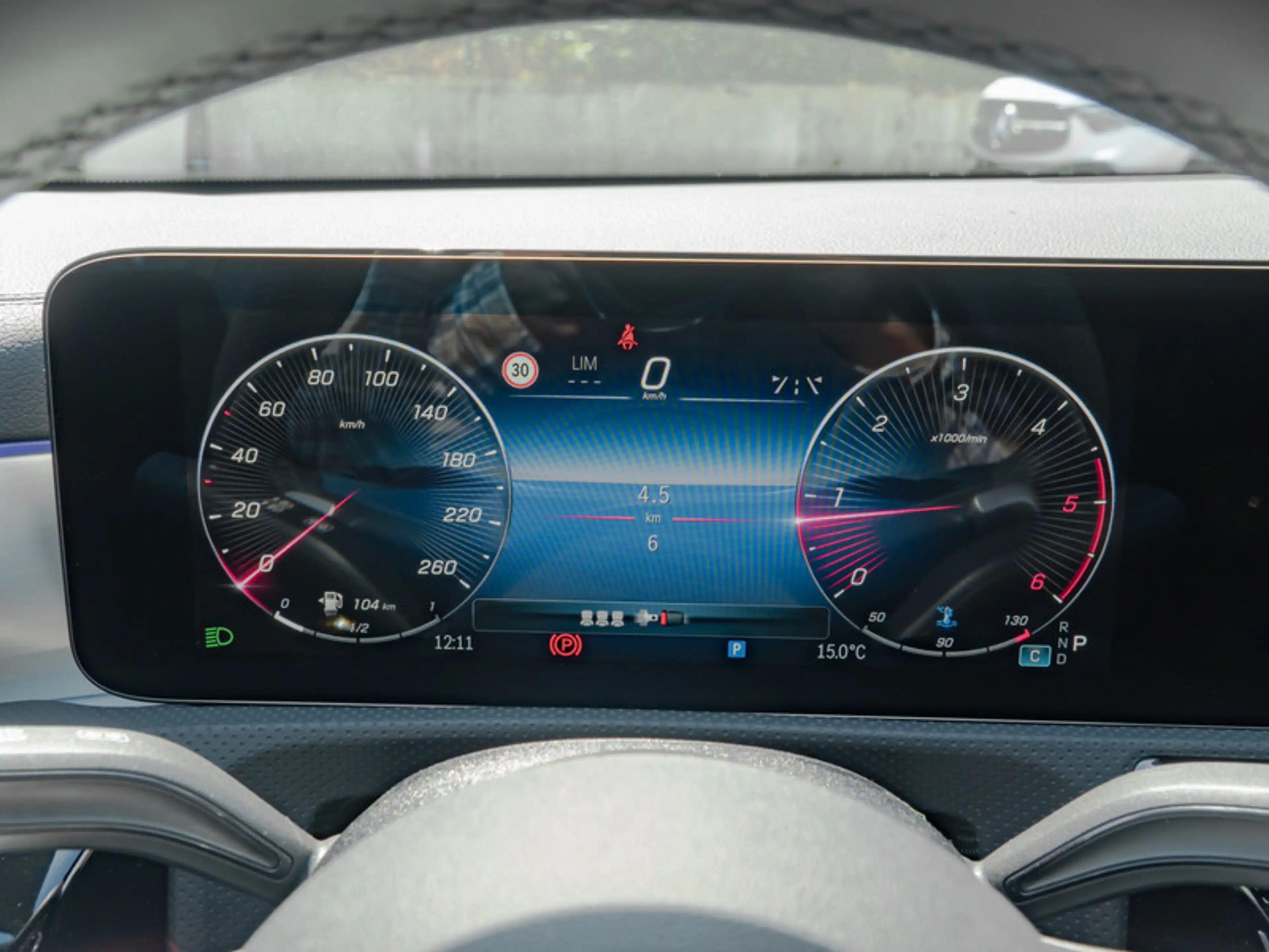 Mercedes-Benz CLA 220 d Coupé AMG-Sport/MLB/360/Pano/Night/19" — photo 26