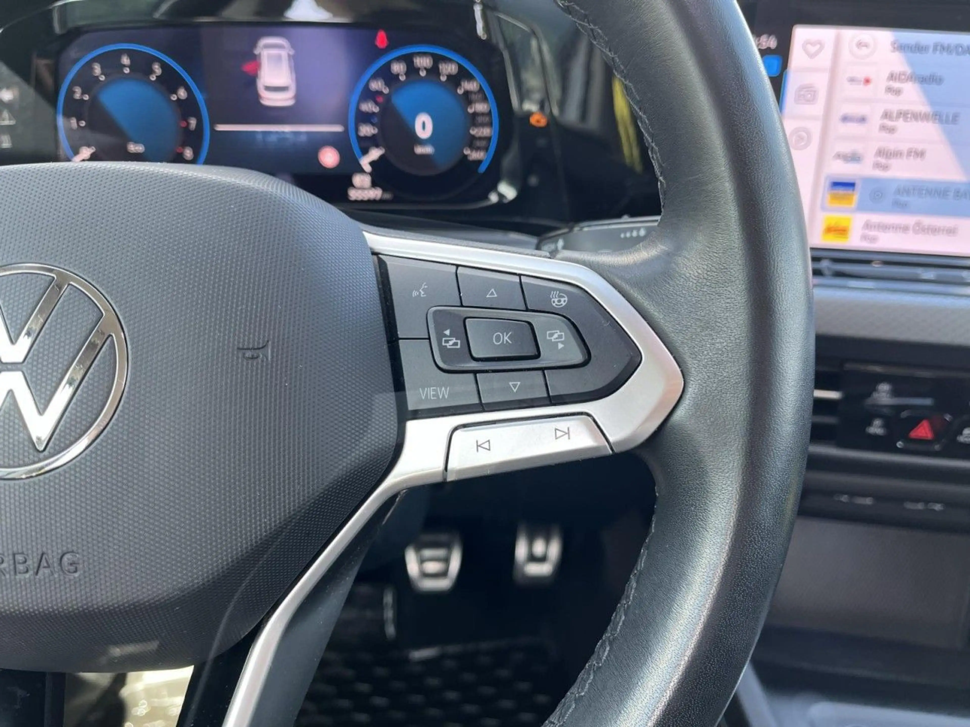 Volkswagen Golf Variant Golf VIII Variant 1,5 TSI Active (NAVI+LED+APP+S — photo 14