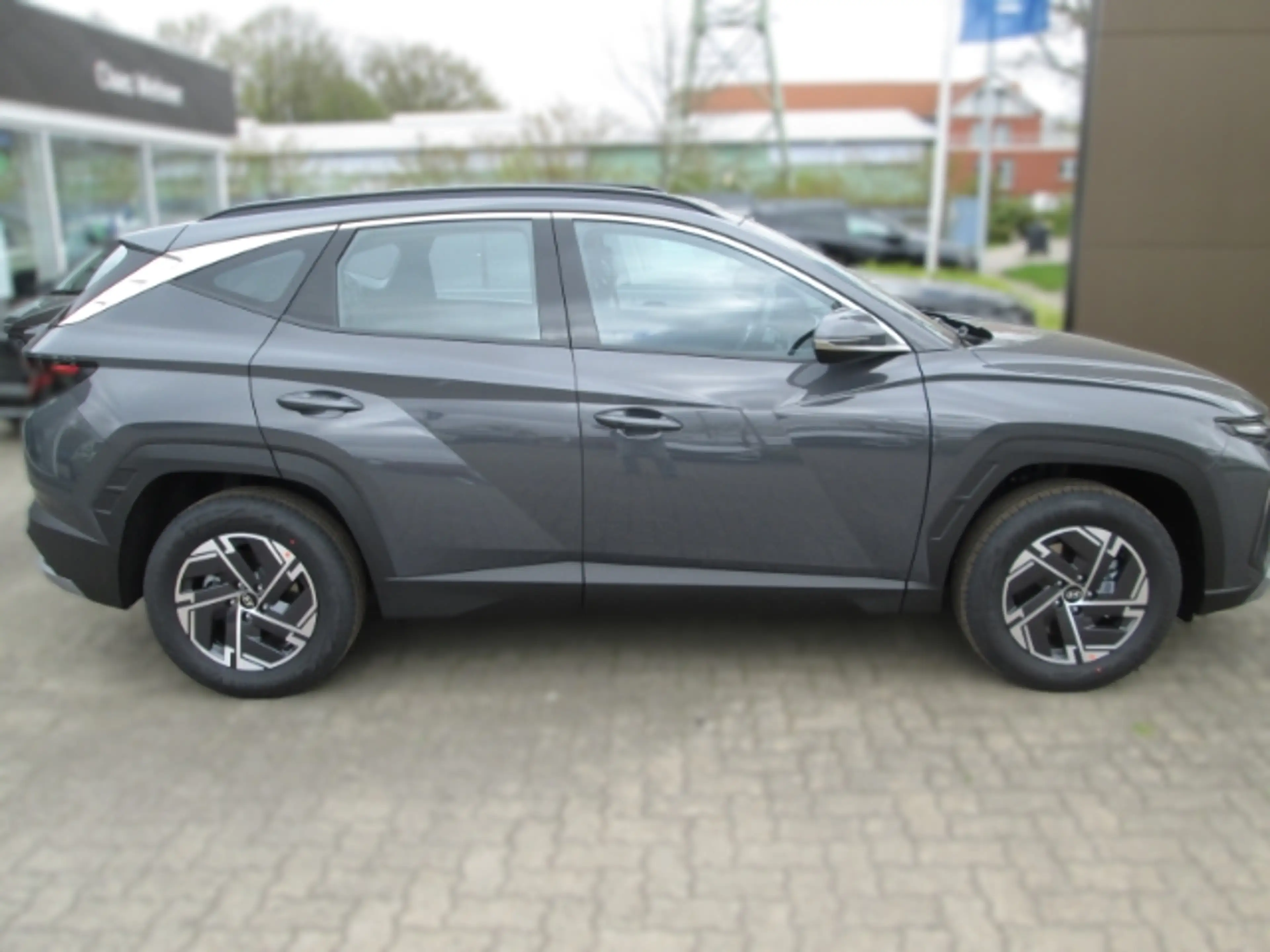 Hyundai TUCSON Select 2WD Voll LED Android Apple CarPlay Kamera N — photo 3