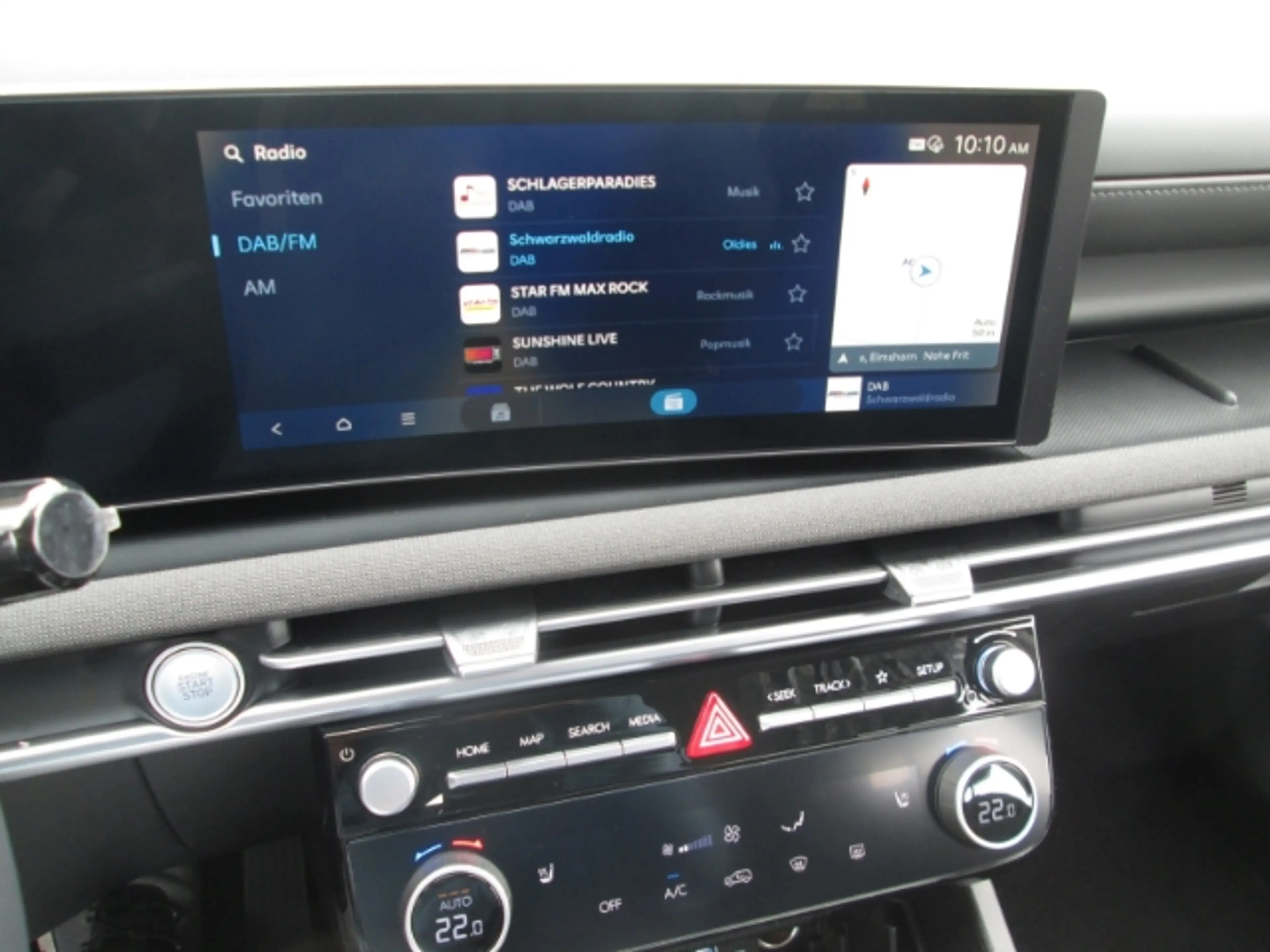 Hyundai TUCSON Select 2WD Voll LED Android Apple CarPlay Kamera N — photo 15