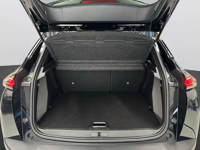 Peugeot 2008 view 9