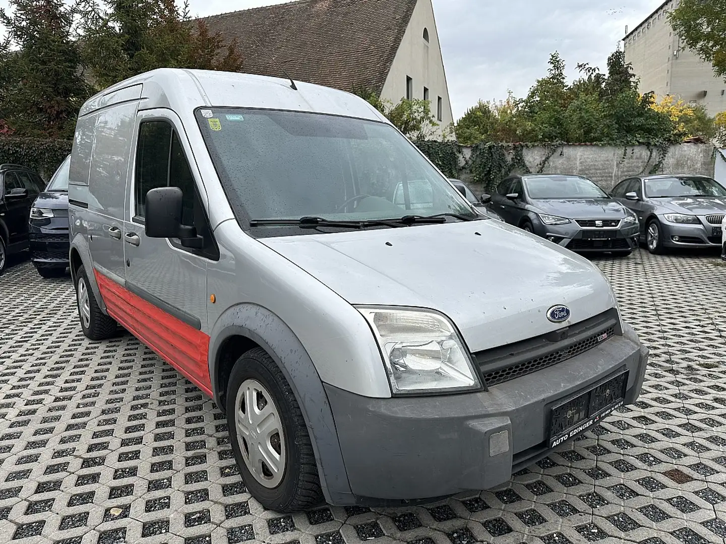Ford Transit Connect T230L TDCi 1,8 Grau - 2
