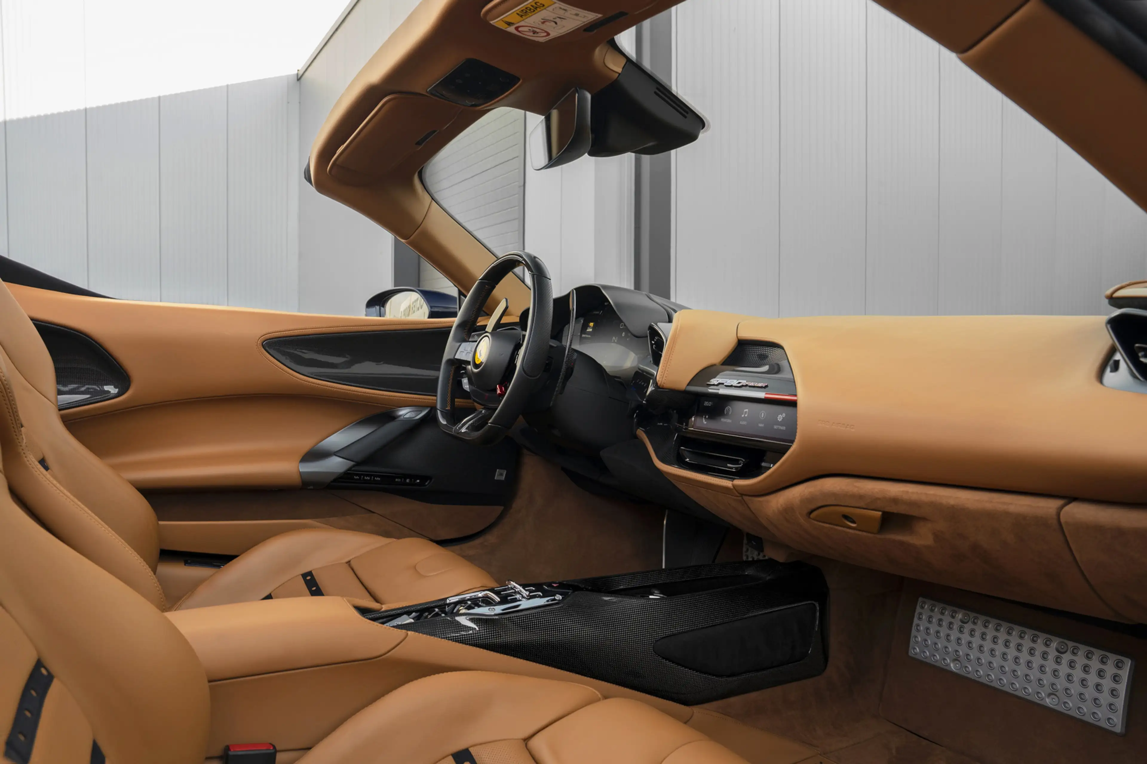 Ferrari SF90 Spider - Blu Montreal - Full option - Lift - Carbon — photo 5