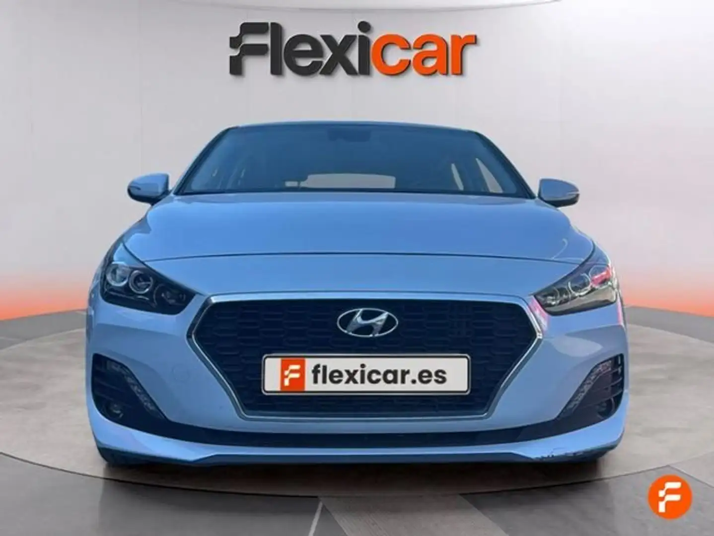 Hyundai i30 1.0 TGDI Klass Fastback Gris - 2