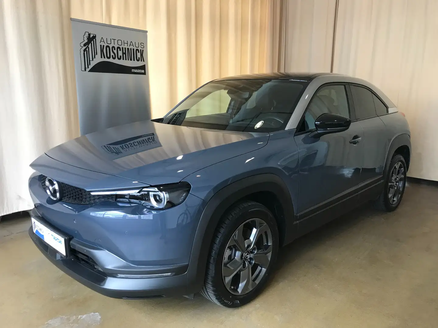Mazda MX-3 L e-SKYACTIV  First Edition Gris - 1
