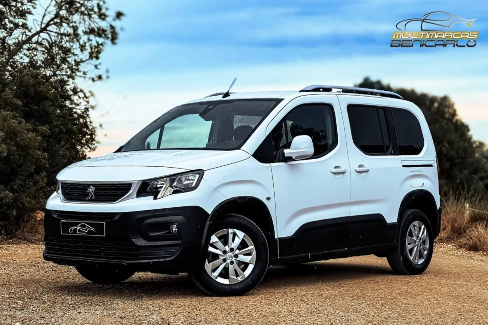 Peugeot Rifter 1.5BlueHDi S&S Long Active 100 Blanco - 1