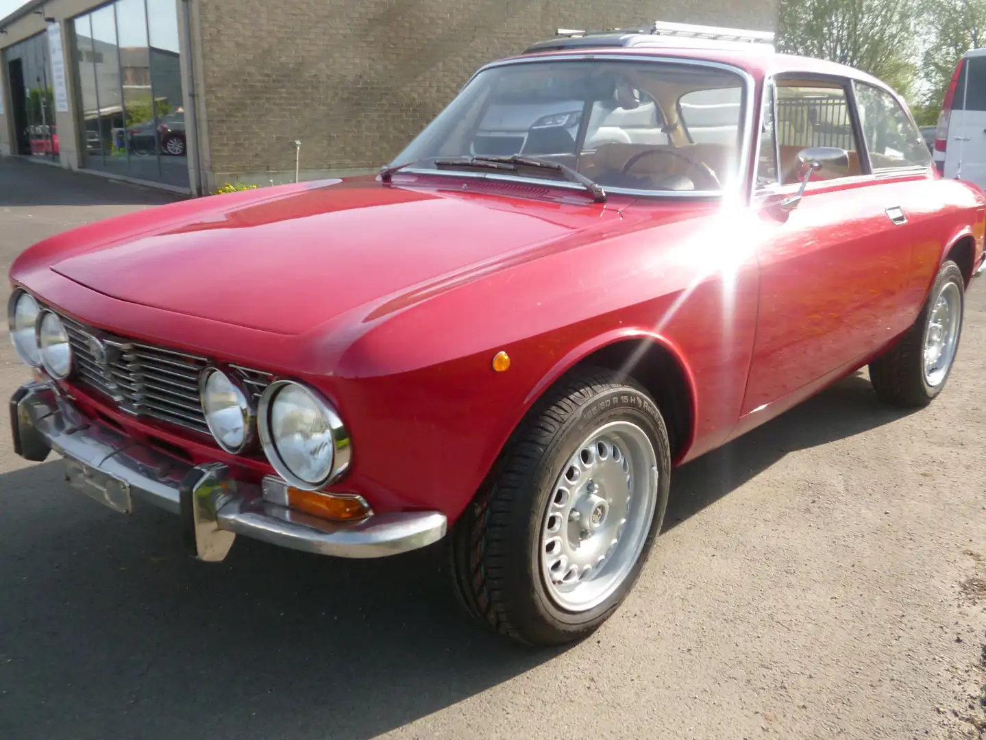 Alfa Romeo GT 2.0 coupé Bertone, Kırmızı - 1