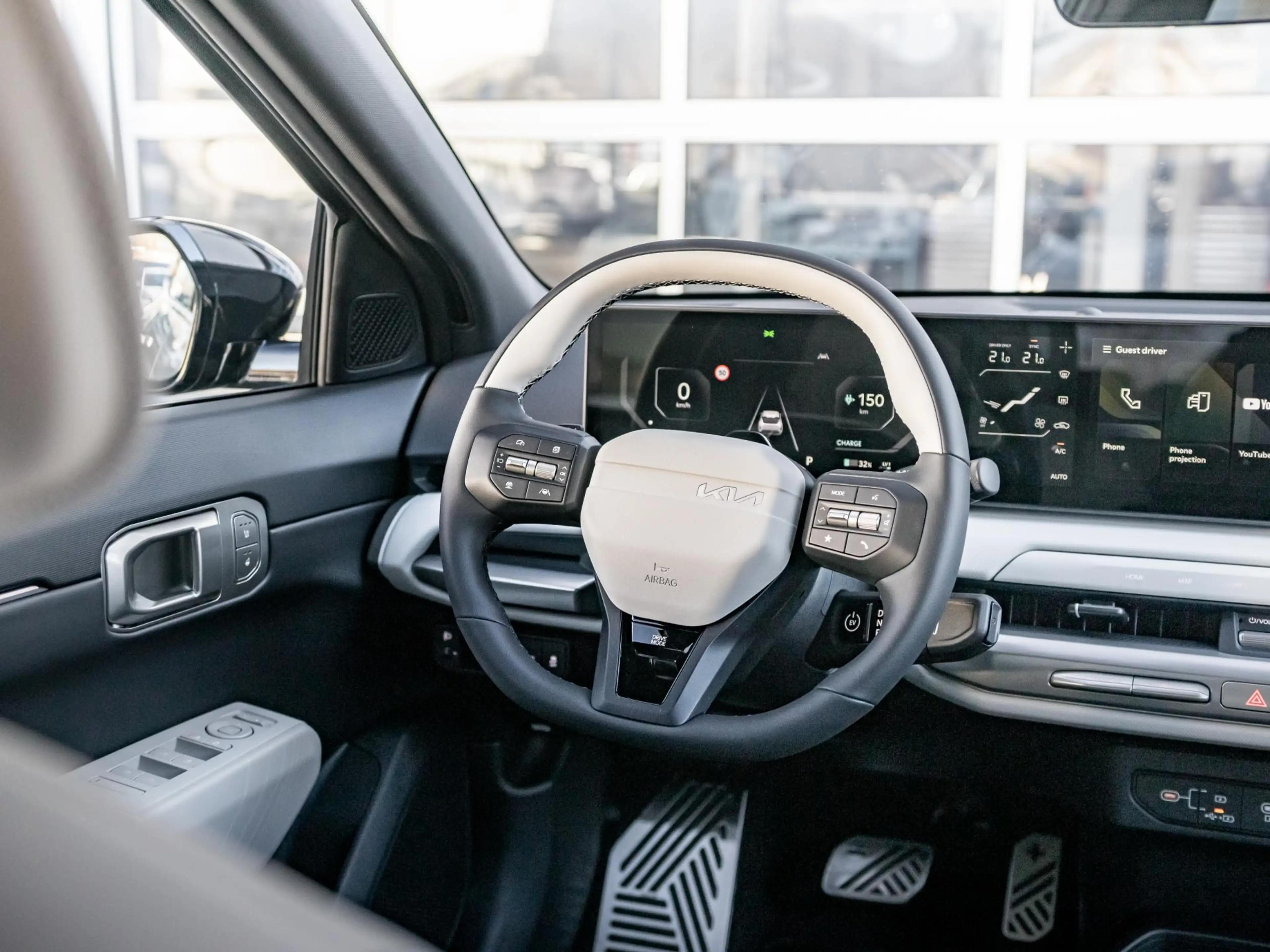 Kia EV4 Fastback GT-Line Business Edition 81.4 kWh | Navi. — photo 13