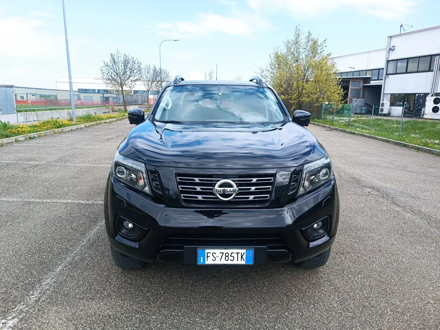 Nissan Navara 2.3 dci d.cab N-Connecta 4wd 190cv auto tetto full - 2