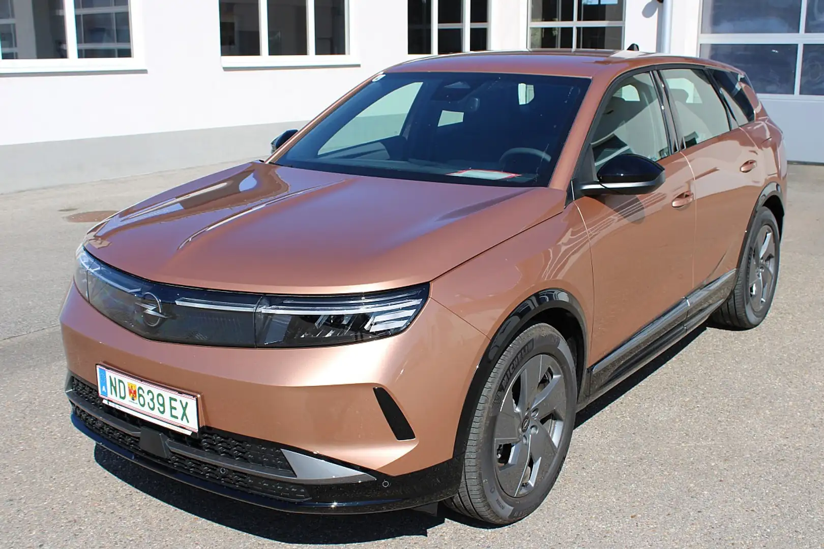 Opel Grandland Electric 73kWh Edition - 1