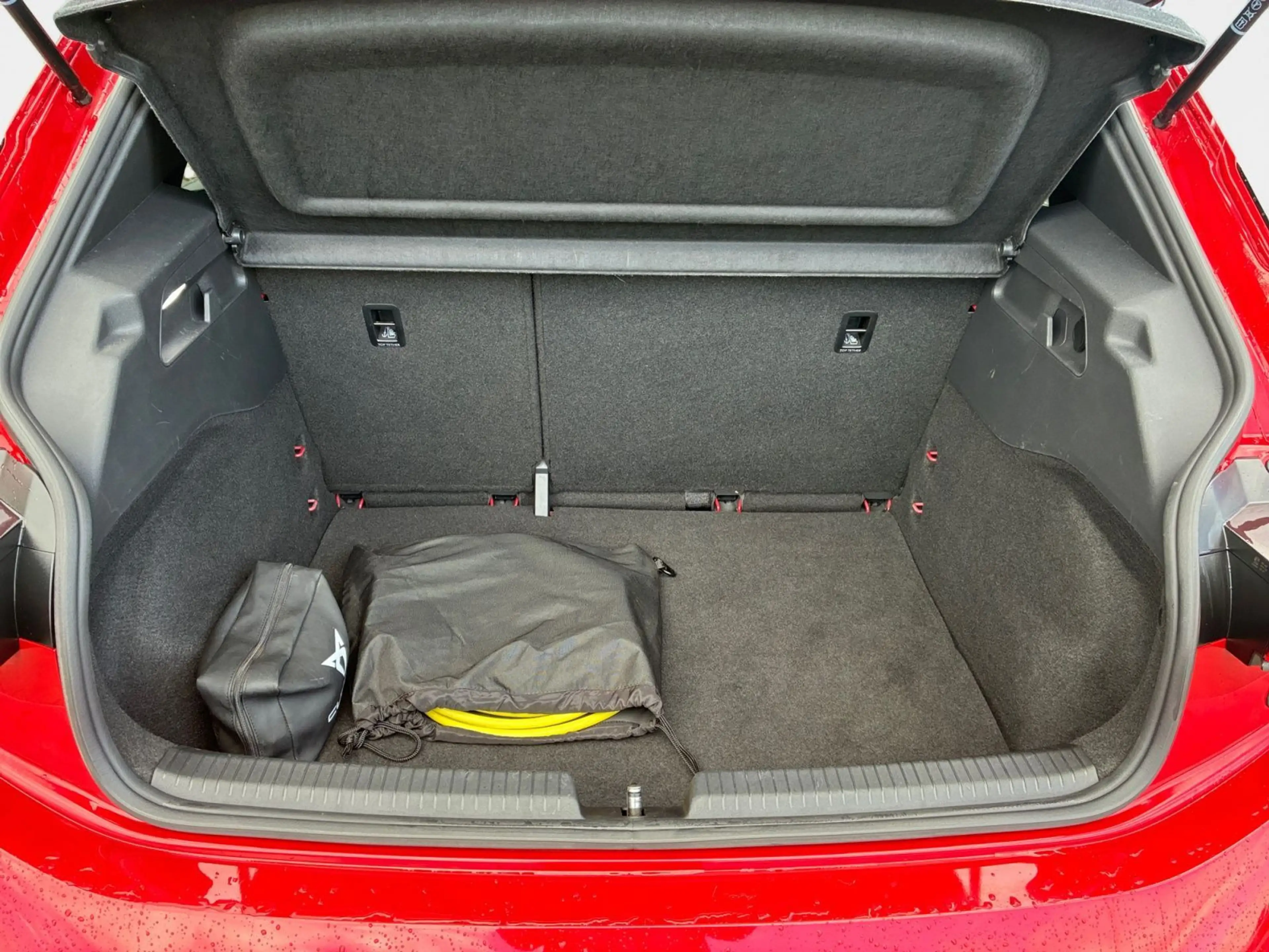 CUPRA Born 58 kWh Navi Panorama Beats Pilot M+ Tech L — photo 17