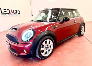 Mini III R56 2007 Hatchback 1.6 Chili