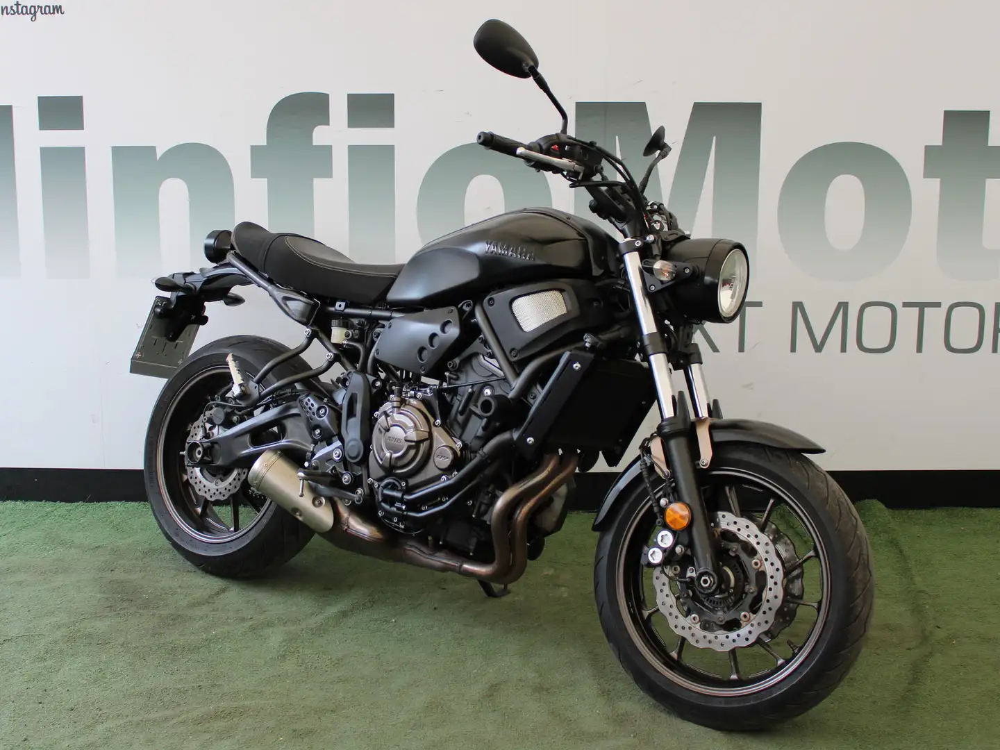 Yamaha XSR 700 - 2