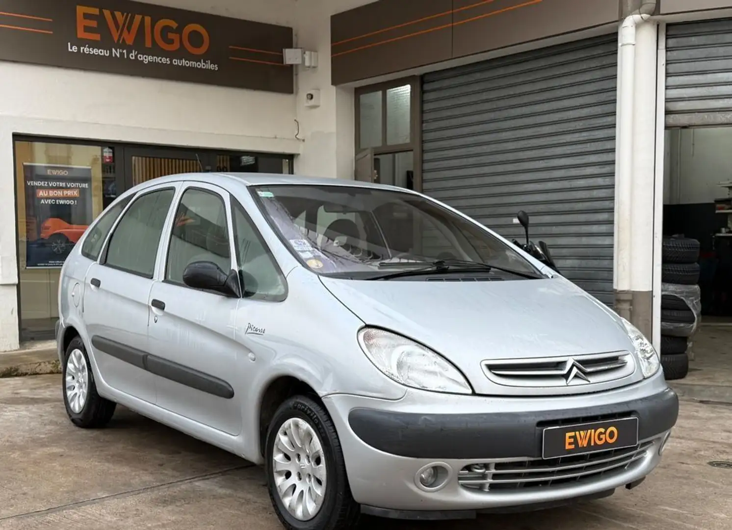 Citroen Xsara Picasso 1.8 16s pack clim + 1ere main distribution ok Gris - 1