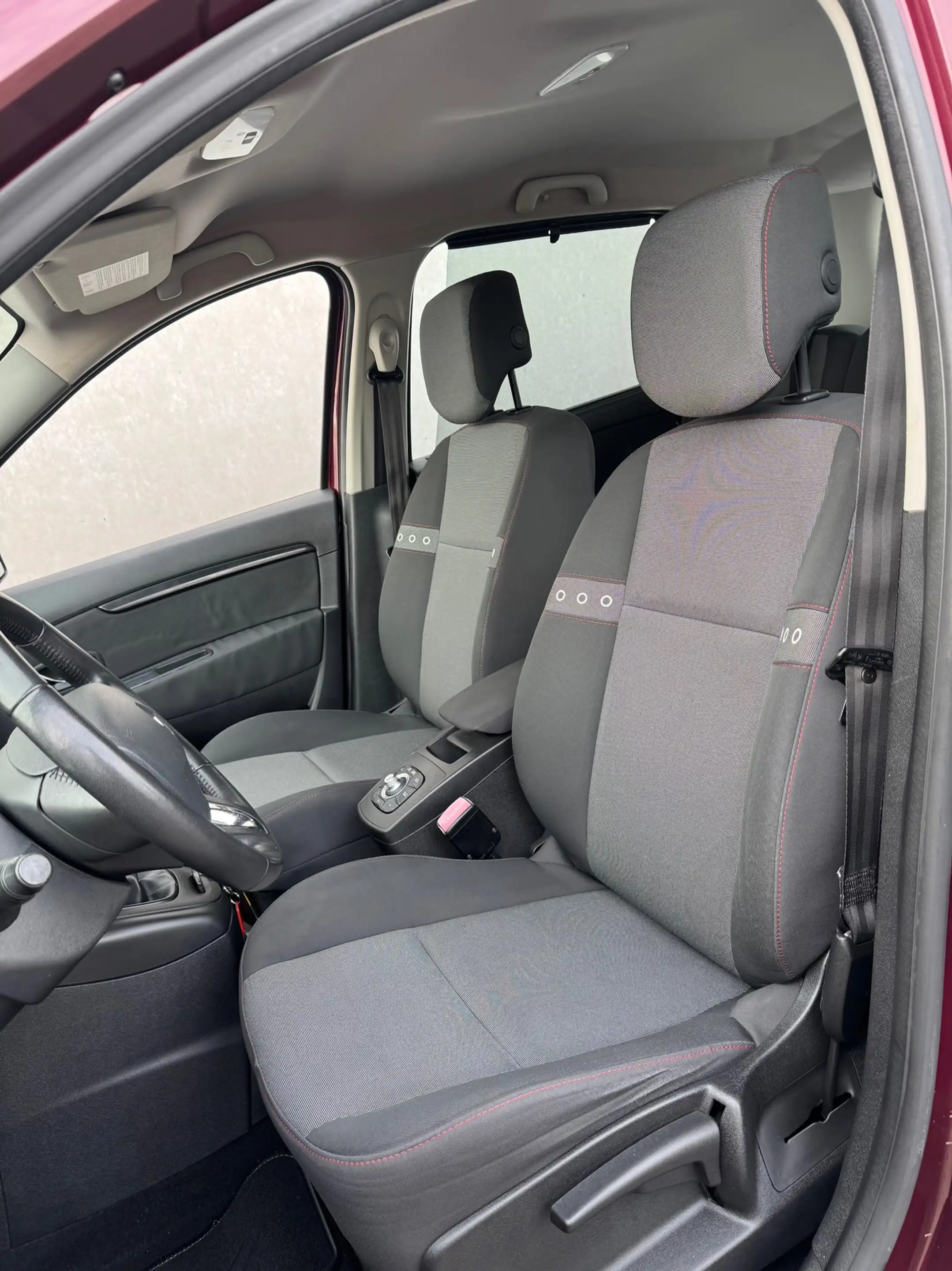 Renault Scenic 1.2 TCe Expression NAV CRUISE TREKHAAK LMV — photo 8