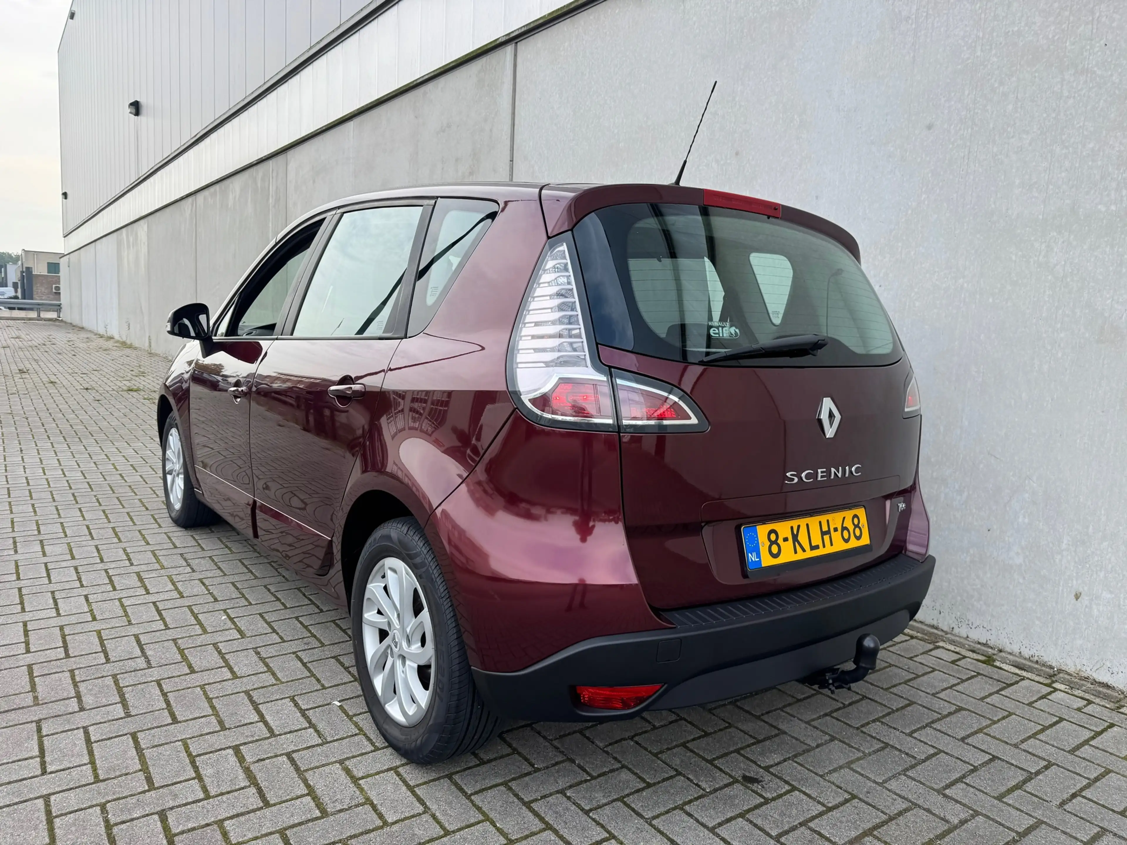 Renault Scenic 1.2 TCe Expression NAV CRUISE TREKHAAK LMV — photo 22