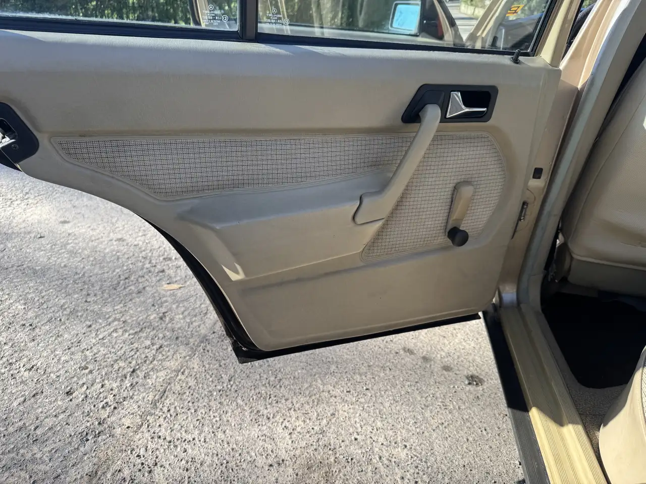 Mercedes-Benz 190 D, foto 10