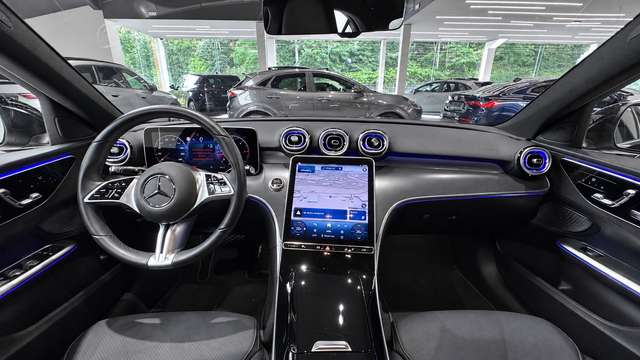 Mercedes-Benz C 220 — photo 10