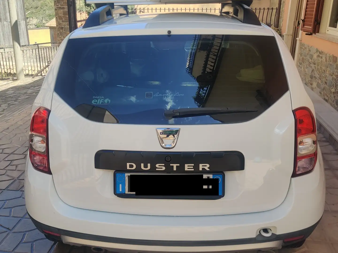 Dacia Duster 1.6 Laureate Gpl 4x2 110 cv, uniproprietario Bianco - 1