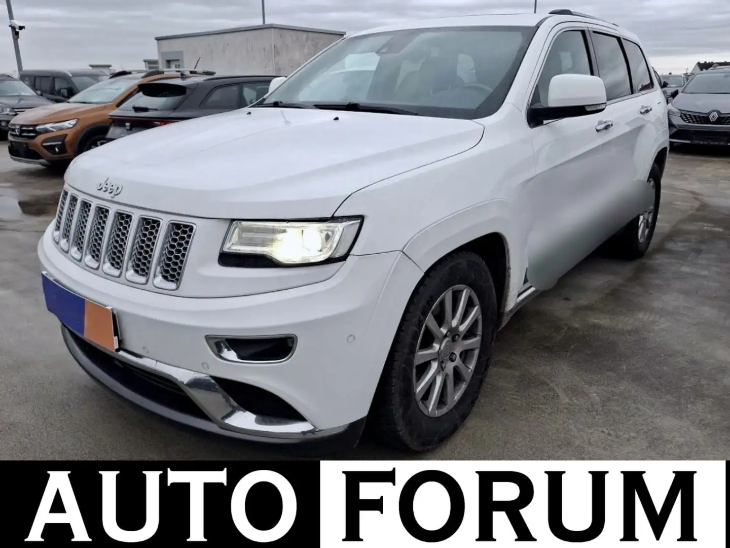 Jeep Grand Cherokee 3.0 CRD SUMMIT AHK STANDHZG PANO Weiß - 1