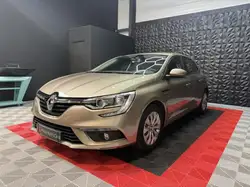Renault Megane 4 IV SOCIETE AIR NAV 1.5l 115CH CARPLAY CLIM AUTO TVA