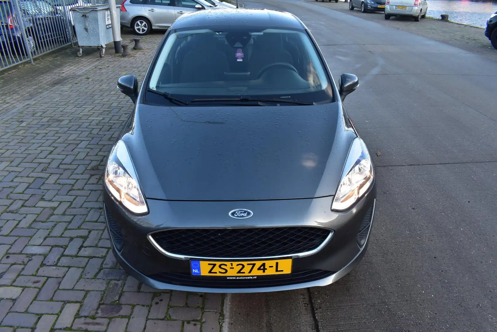 Ford Fiesta 1.1 Trend Grijs - 2