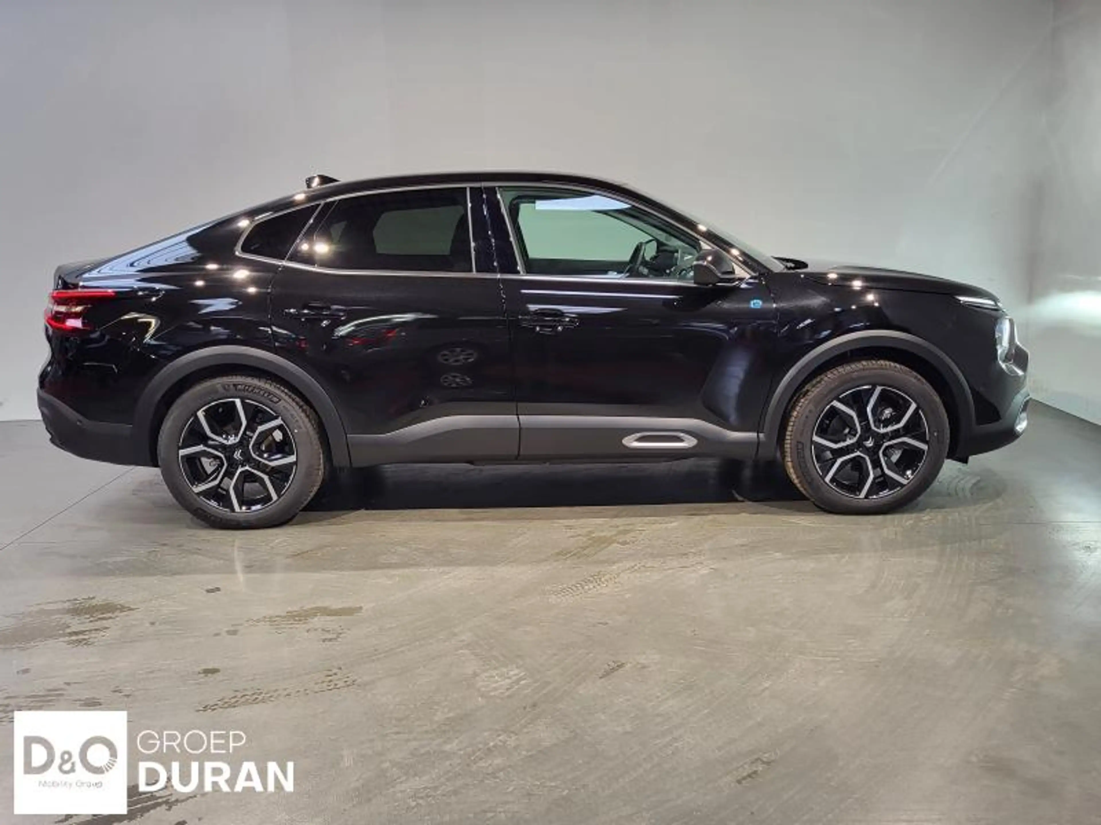 Citroen C4 X E-Max 54 kWh — photo 8