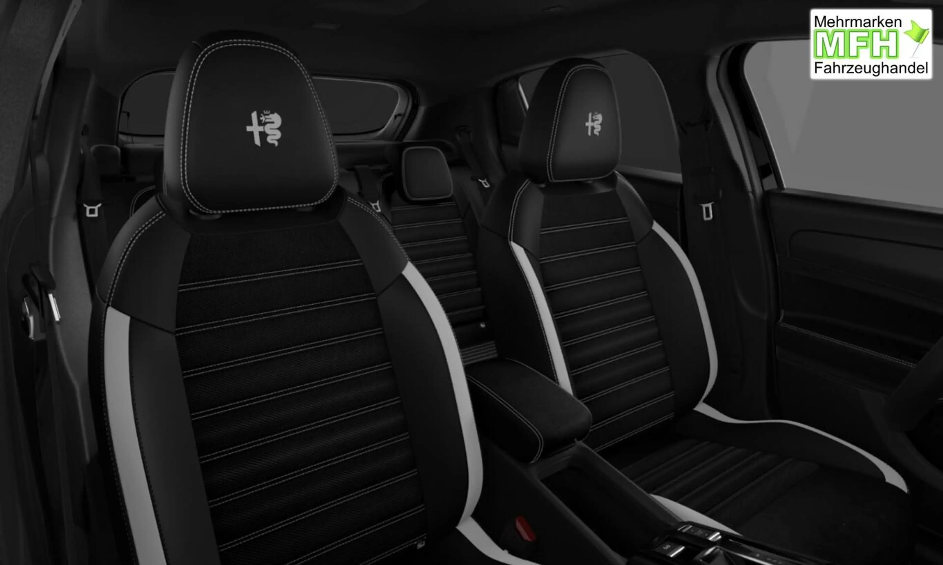 Alfa Romeo Junior Ibrida Sport Speciale TechP Matrix 18"LM 100 kW... — photo 6