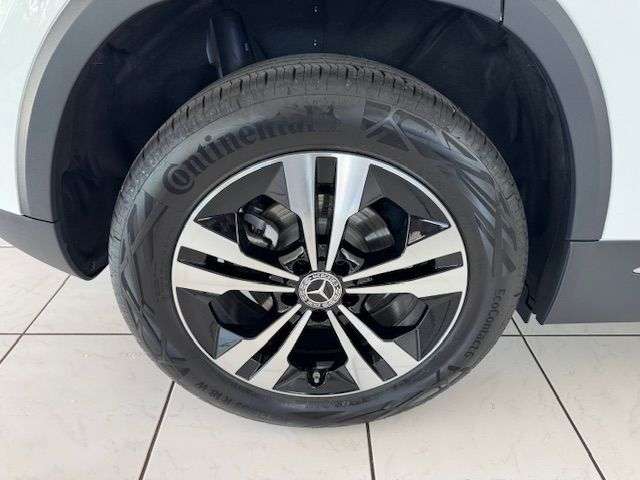 Mercedes-Benz GLA 180