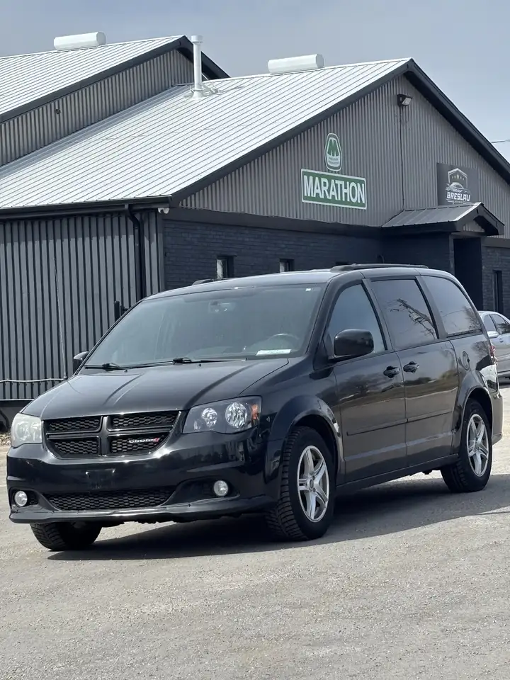 Dodge Grand Caravan снимка Dodge Grand Caravan