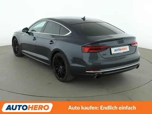 Audi A5 view 4