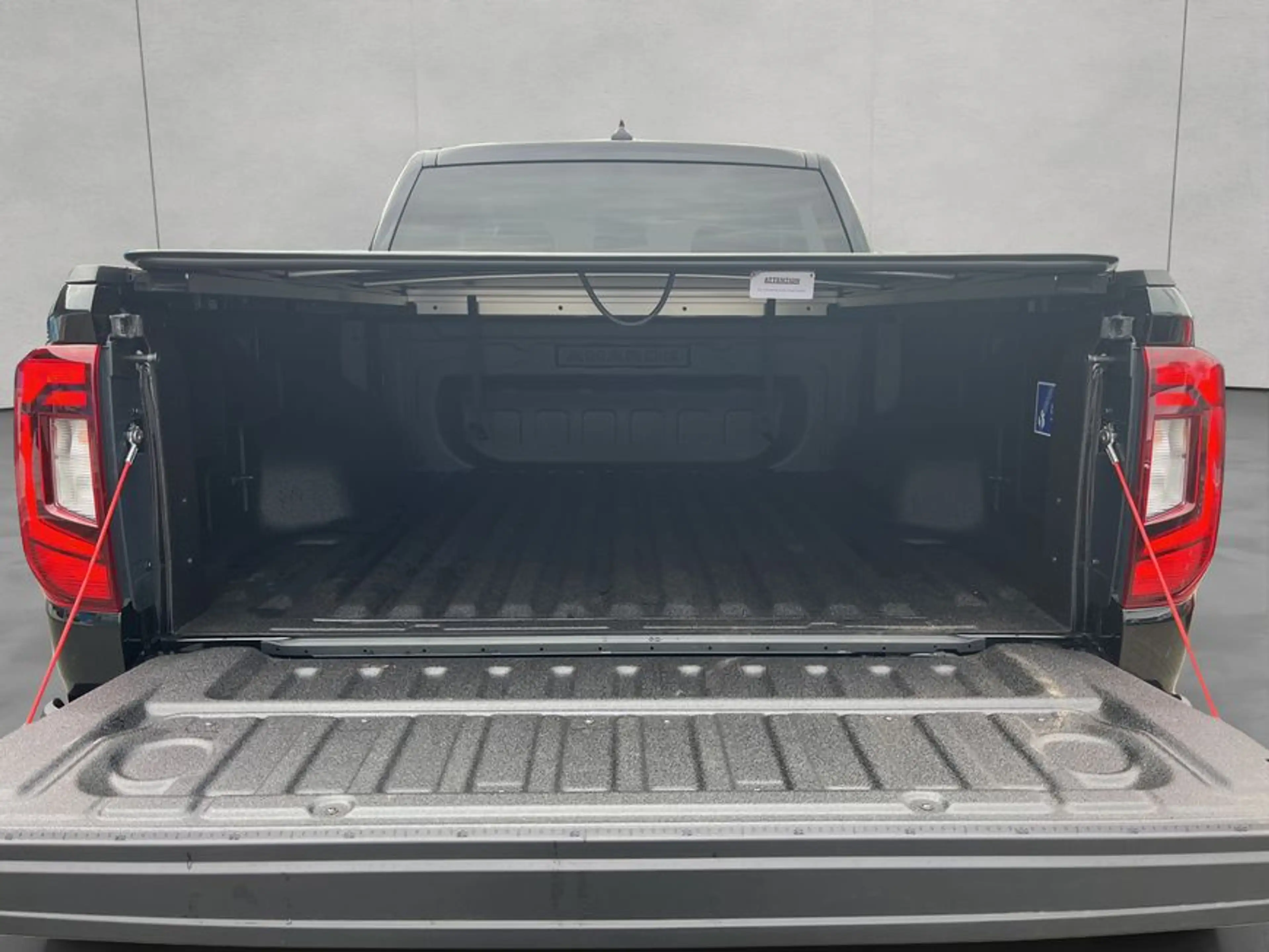 Volkswagen Amarok Life DC Motor: 2.0 TDI 151 kW Getriebe: 10- — photo 5