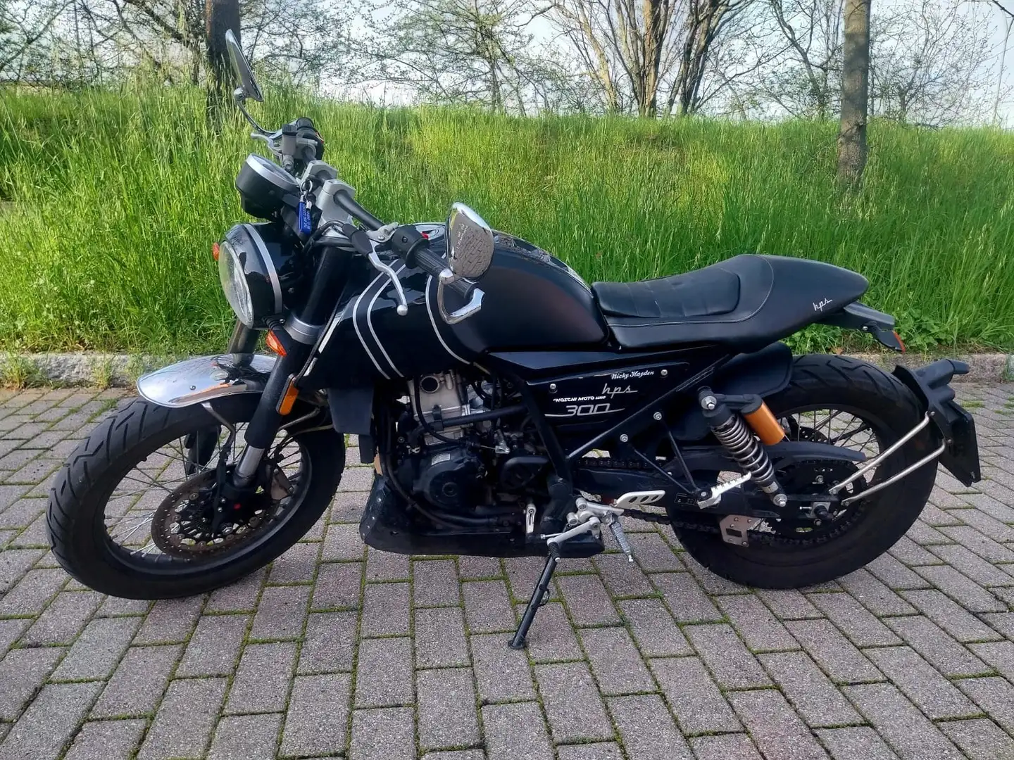 Mondial HPS 300i Black - 2
