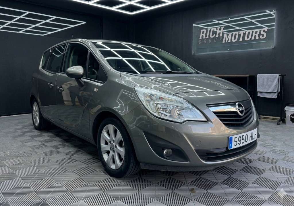 Opel Meriva 1.7CDTi Selective 110 - foto 1