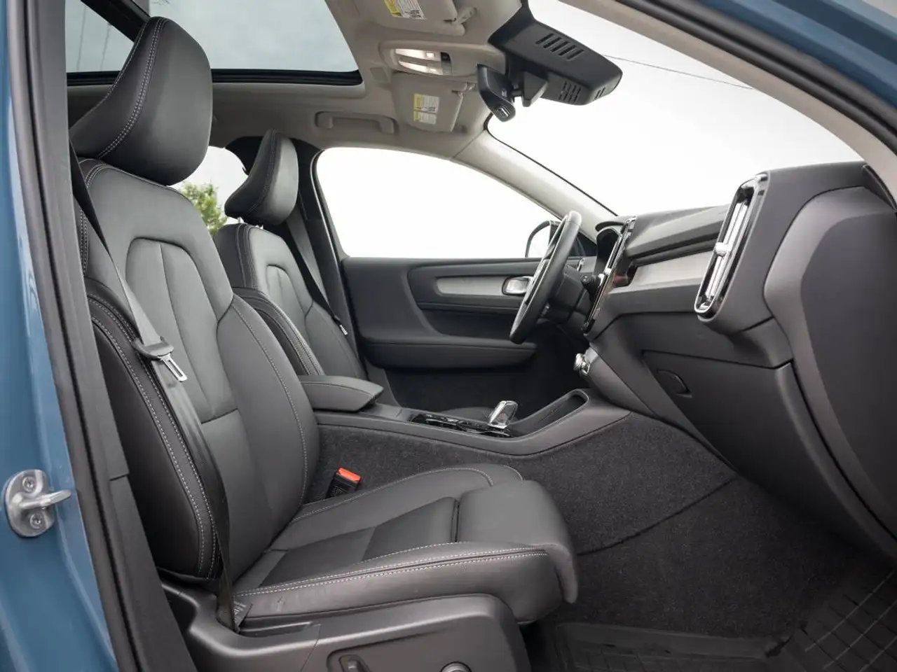 Volvo XC40 снимка Volvo XC40