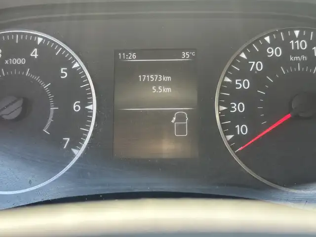 Renault Master view 9