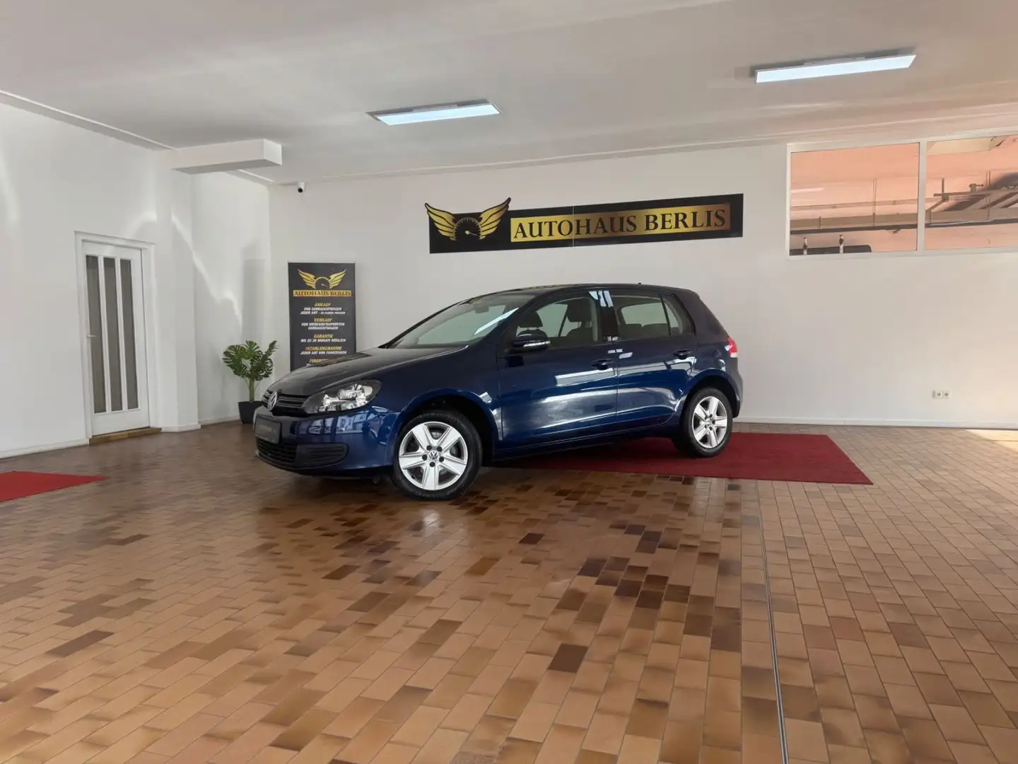 Volkswagen Golf VI COMFRT 4MOTION 2.0TDI/1.HND/SCKHFT/PDC/ Blau - 2