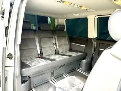 Annonce voiture d'occasion Volkswagen T5 Multivan - CARADIZE