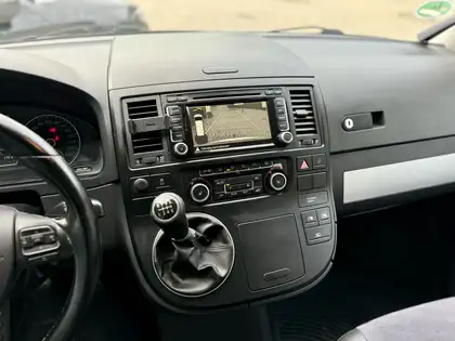 Annonce voiture d'occasion Volkswagen T5 Multivan - CARADIZE
