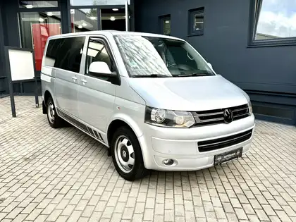 Annonce voiture d'occasion Volkswagen T5 Multivan - CARADIZE