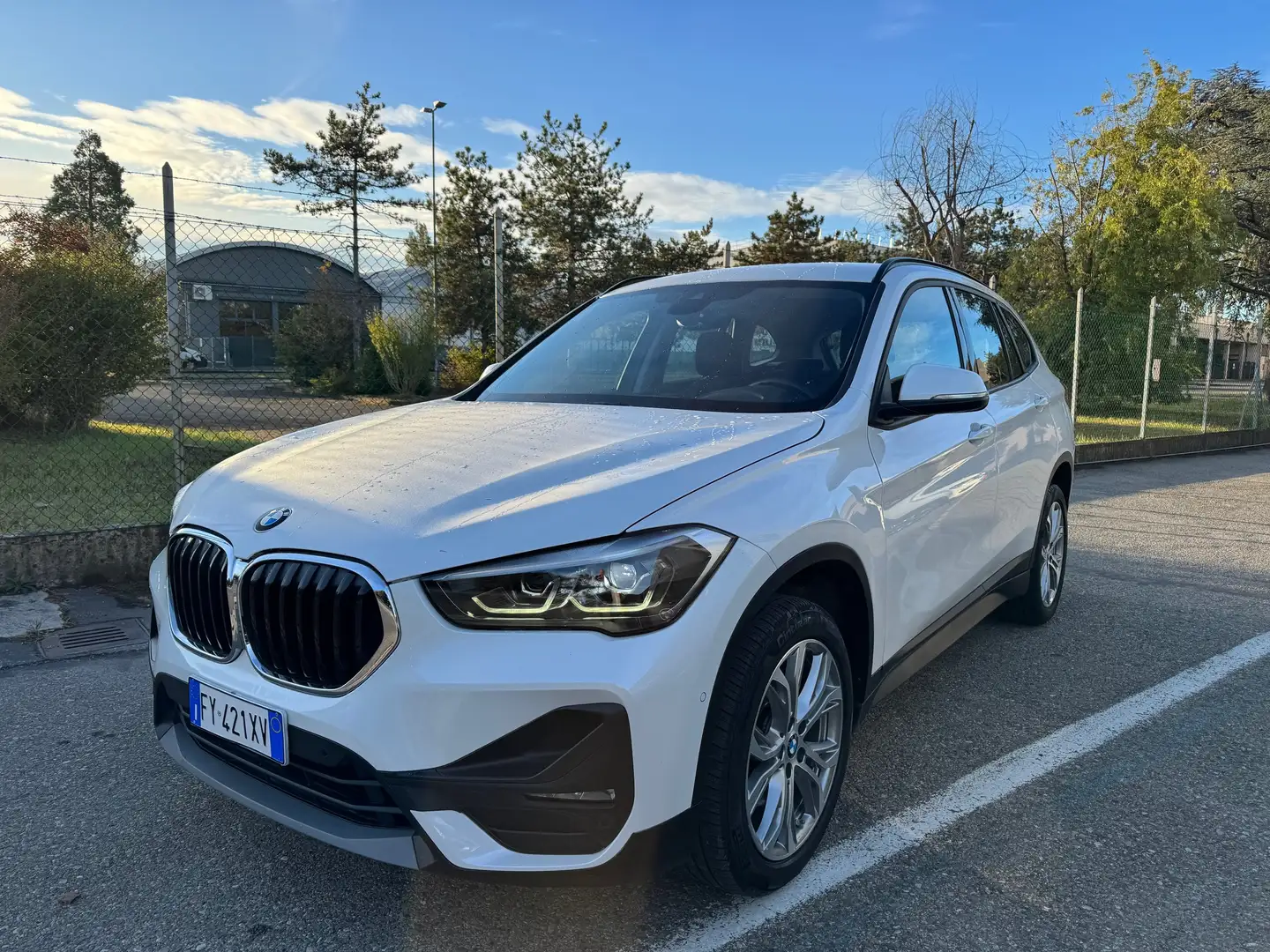 BMW X1 X1 s-Drive18d 150CV X-LINE NAVI+RETR- Blanco - 1