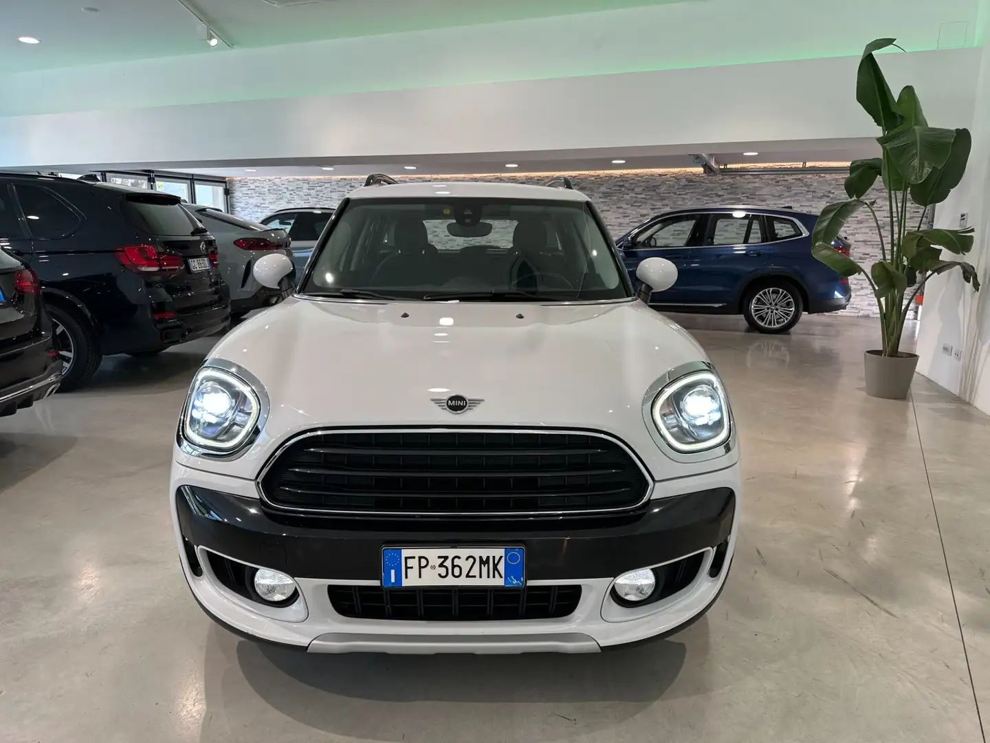 MINI One D Countryman Mini 1.5 One D Business Countryman Automatica Bianco - 1