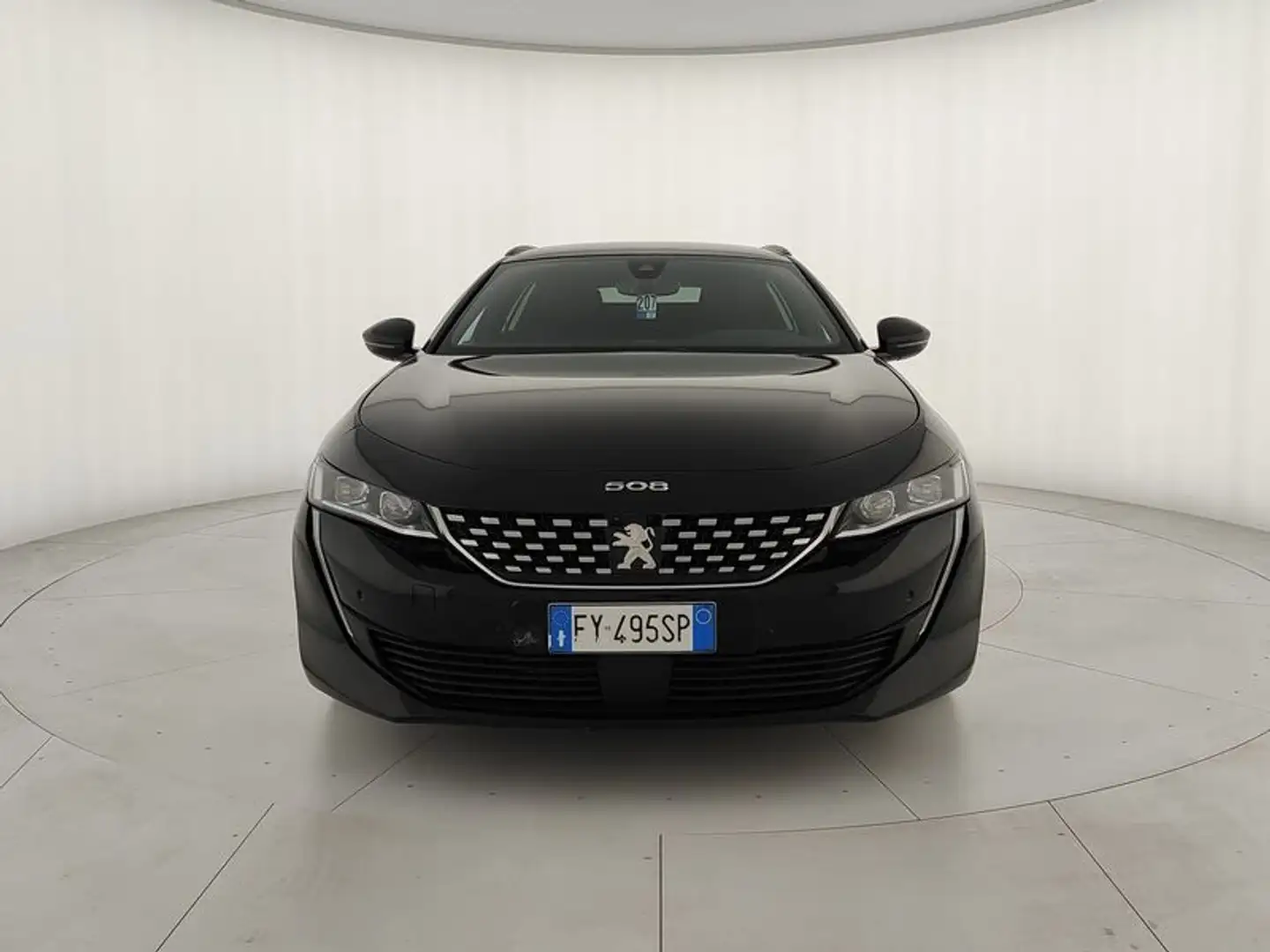 Peugeot 508 Station Wagon 1.6 PureTech Turbo GT Schwarz - 2