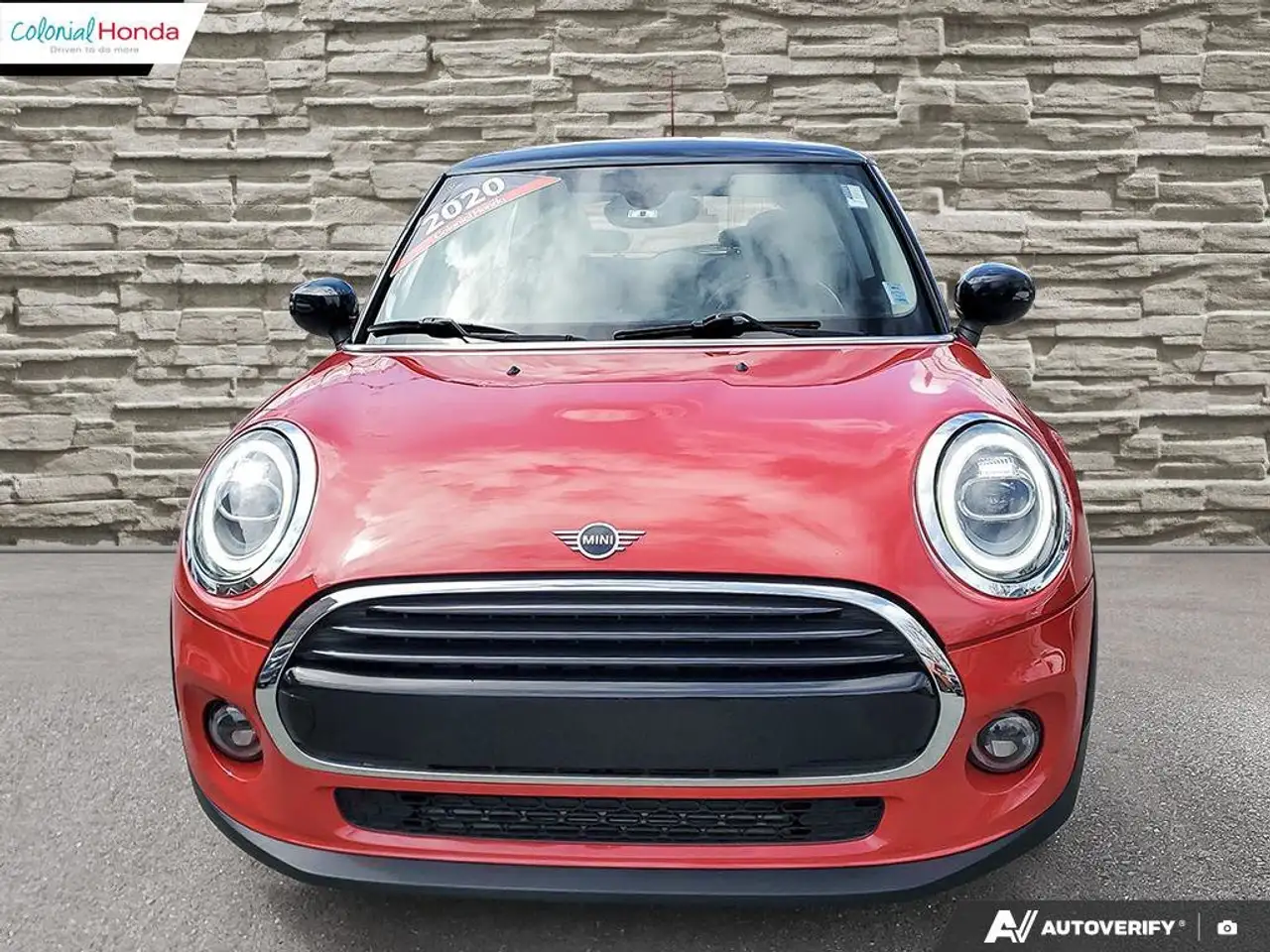 MINI 3 Door снимка MINI 3 Door