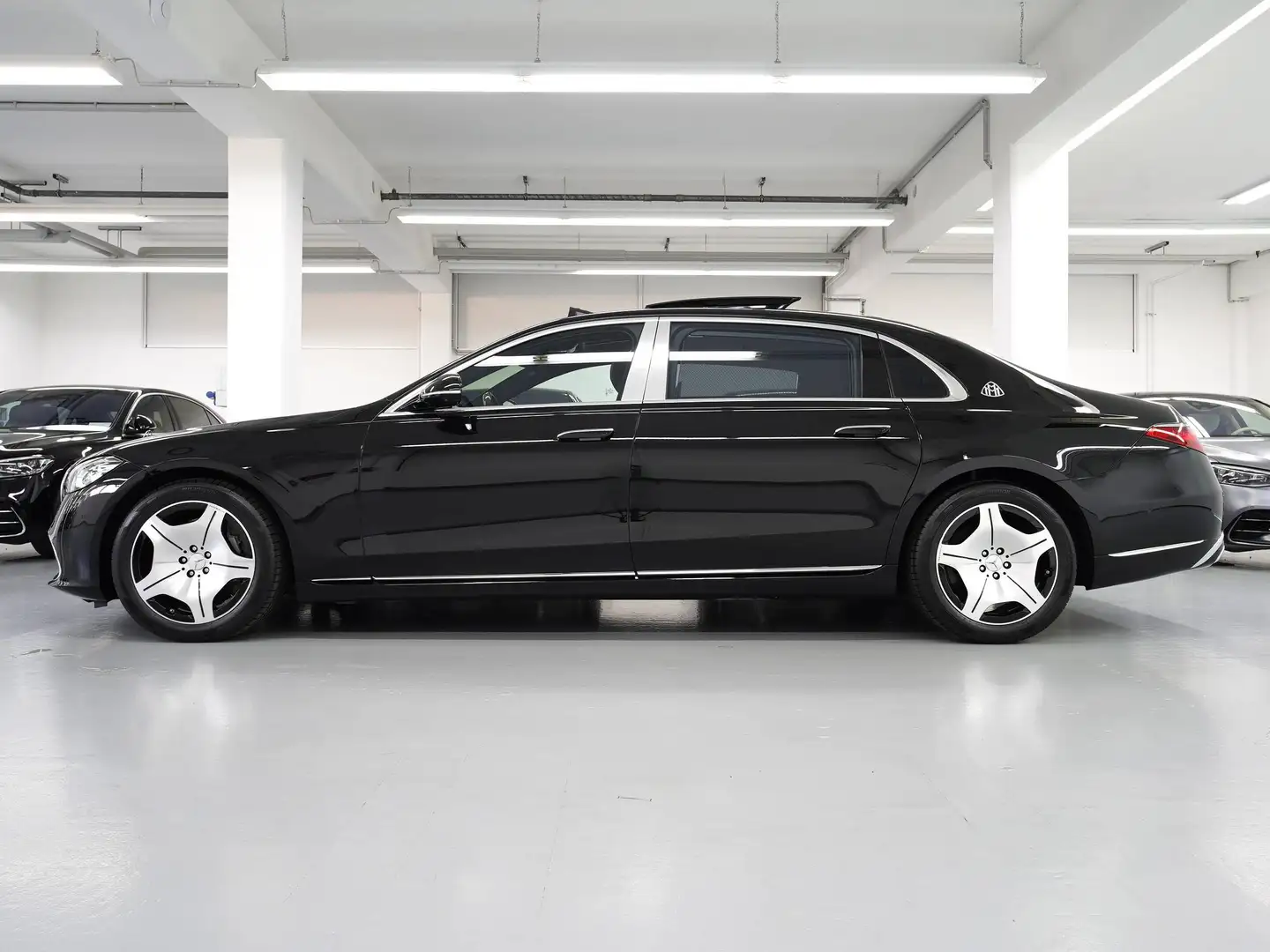 Maybach Sonstige Maybach S 580 4Matic - V8 - EXKLUSIV PAKET / CHAUFFEUR PAKET /  TV / NETTO: € 133.521.- Schwarz - 2